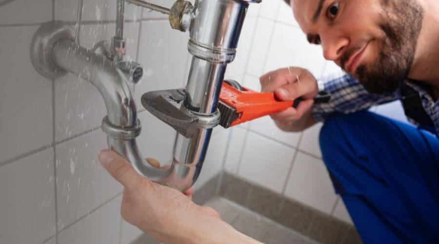 Expert burst pipe repair services in Brunswick, GA